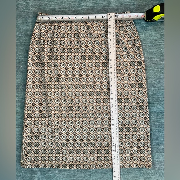 Nine West Mod Pencil Skirt Lightweight & Comfy Elastic Waist Size Small. - Picture 4 of 4